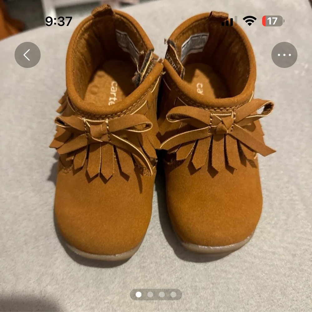 Carter's Tan Boots with Rubber Sole and Simple Design
